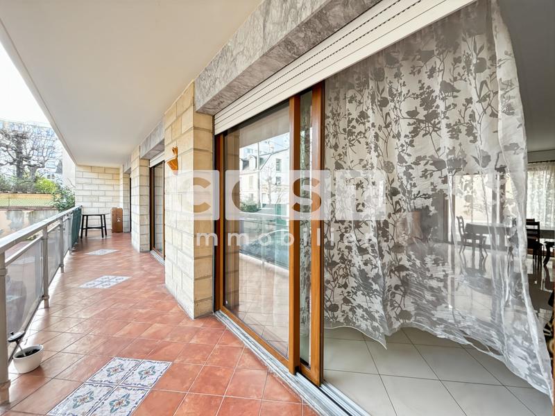 Appartement - 74 m² - 3 pièces