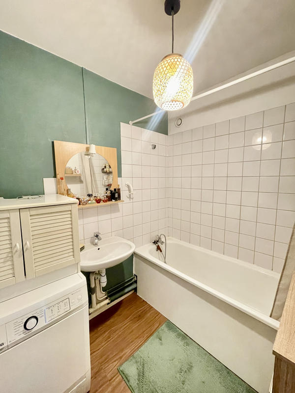 Appartement - 80 m² - 4 pièces