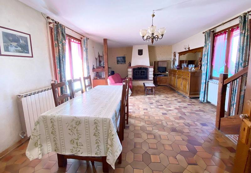 Maison - 175 m² - 7 pièces