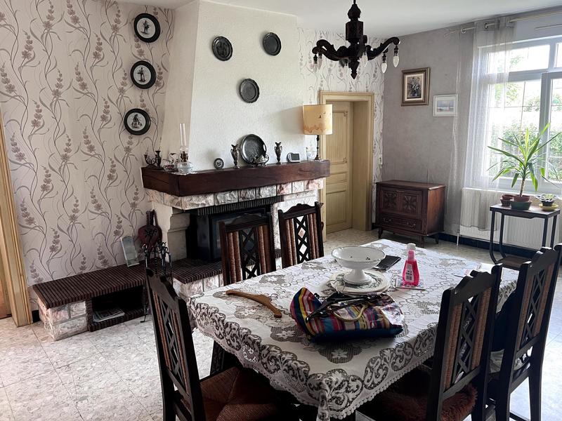 Maison - 141 m² - 7 pièces