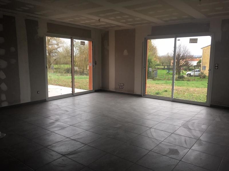 Maison - 95 m² - 4 pièces