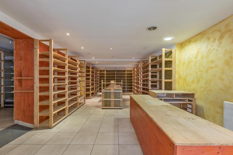 Local commercial - 57 m² - 1 pièce
