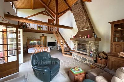 Maison - 112 m² - 5 pièces