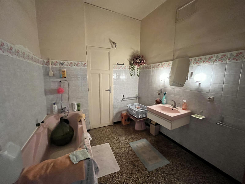 Maison de village - 213 m² - 8 pièces