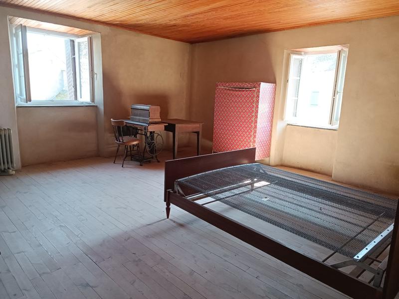 Corps de ferme - 168 m² - 7 pièces