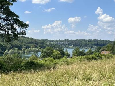 Terrain - 30 000 m²