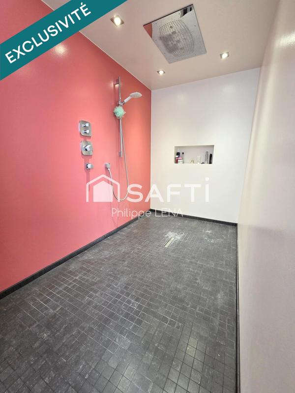 Villa - 228 m² - 7 pièces