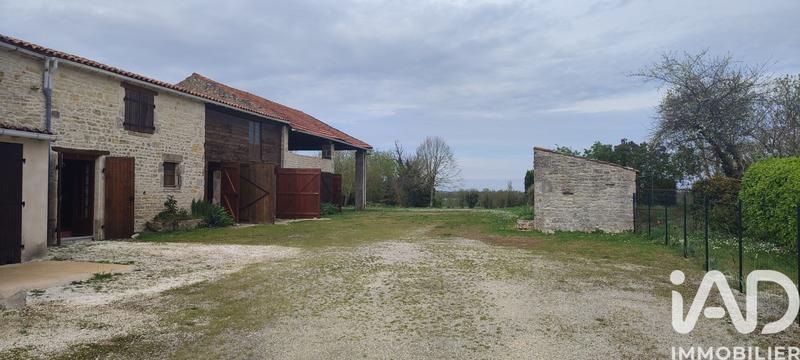 Maison de village - 157 m² - 7 pièces