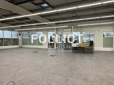 Local commercial - 1 000 m²