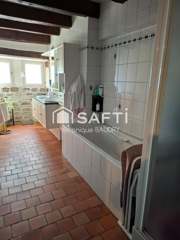 Maison - 200 m² - 7 pièces