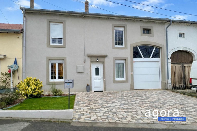 Maison - 180 m² - 6 pièces