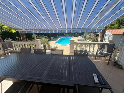 Maison traditionnelle - 167 m² - 8 pièces