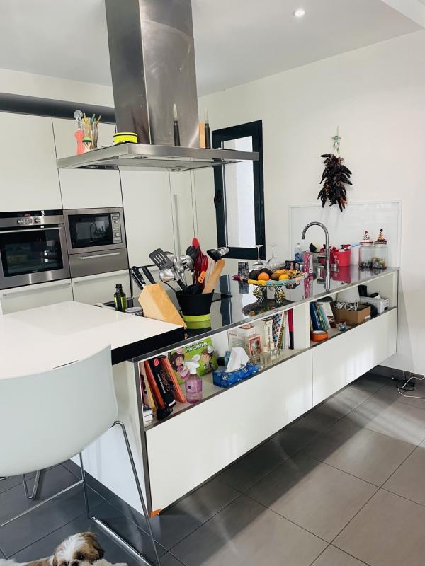 Maison - 180 m² - 5 pièces