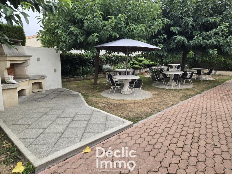 Immeuble de bureaux - 527 m²