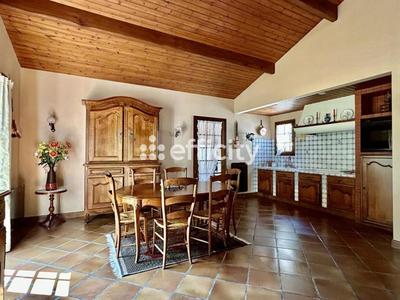 Maison - 115 m² - 4 pièces