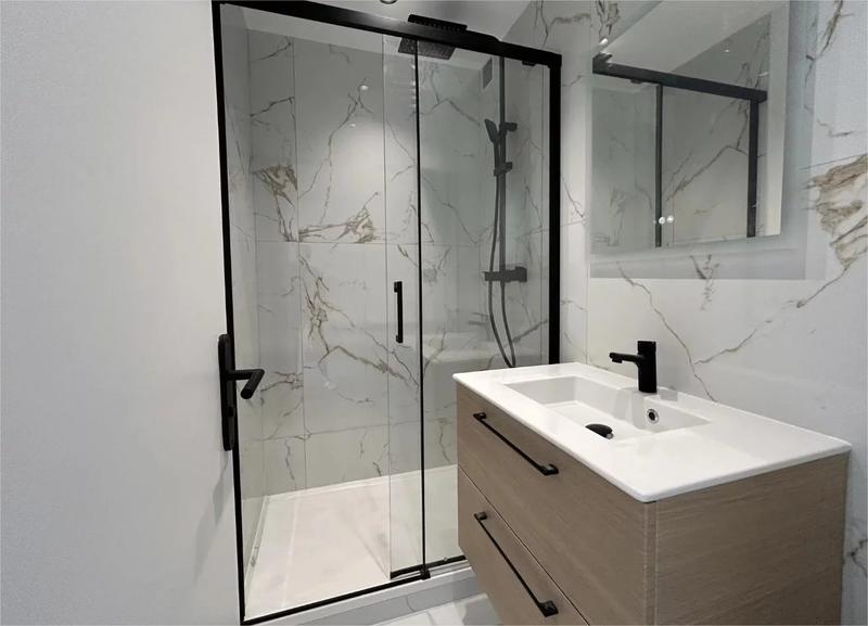 Appartement - 95 m² - 4 pièces