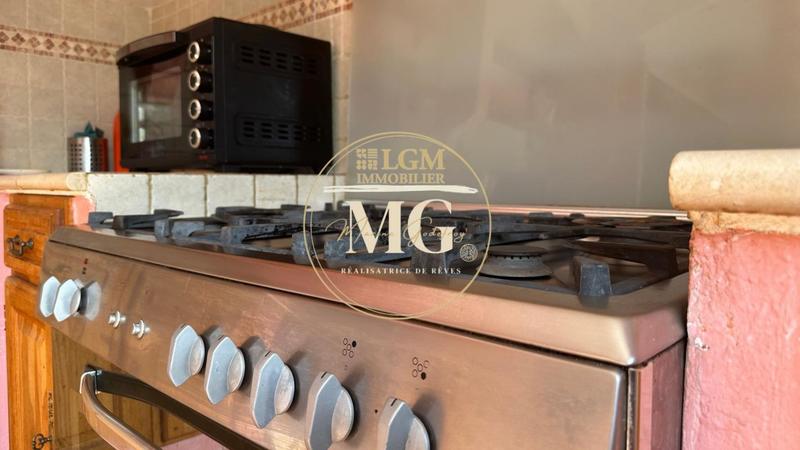 Maison - 93 m² - 4 pièces