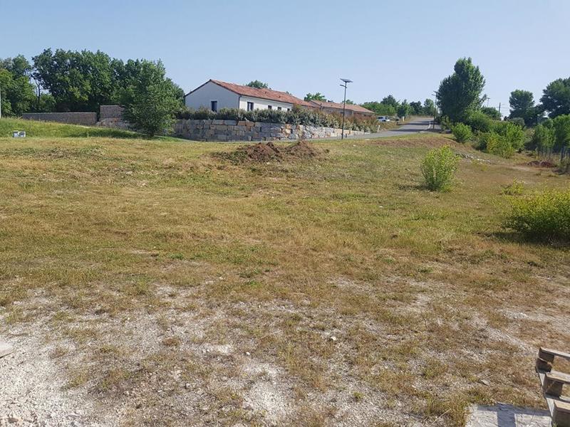 Terrain constructible - 1 759 m²