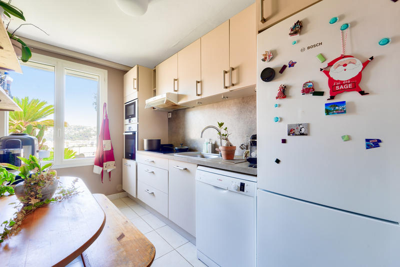 Maison - 170 m² - 7 pièces