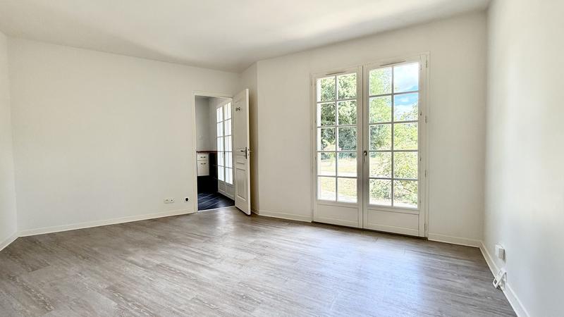 Maison - 244 m² - 6 pièces