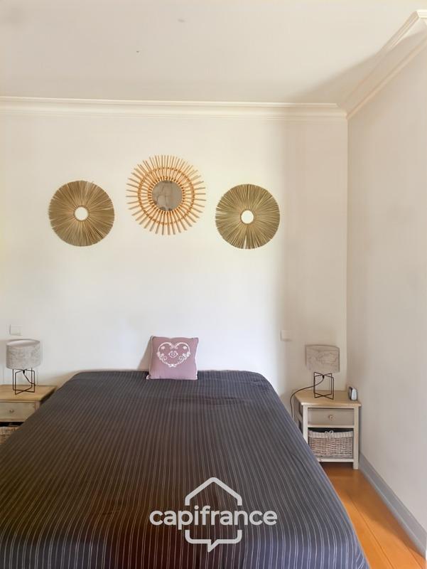 Château - 350 m² - 5 pièces