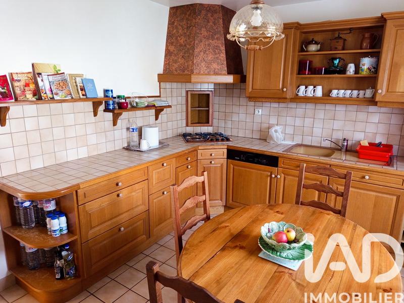 Maison - 99 m² - 4 pièces