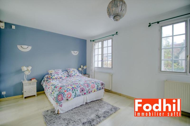 Maison - 138 m² - 5 pièces