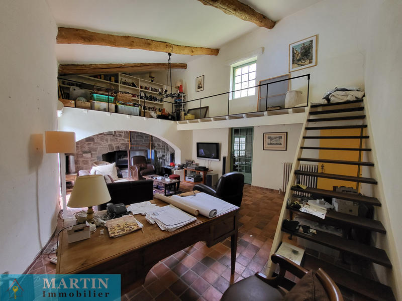 Mas - 280 m² - 11 pièces