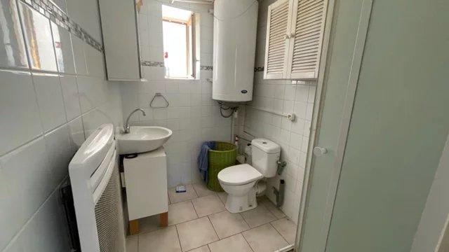 Immeuble - 84 m² - 3 pièces