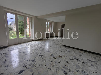 Maison - 99 m² - 4 pièces