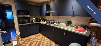 Maison - 95 m² - 4 pièces