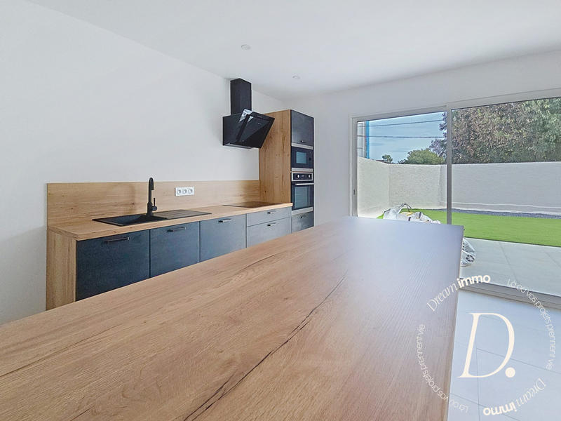 Villa - 90 m² - 4 pièces