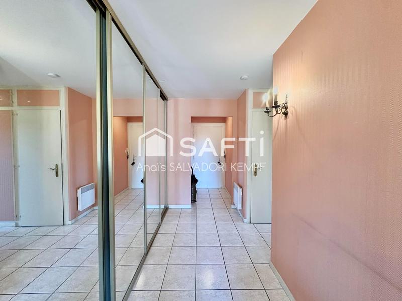 Appartement - 96 m² - 3 pièces