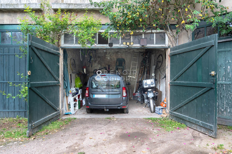 Appartement - 112 m² - 6 pièces