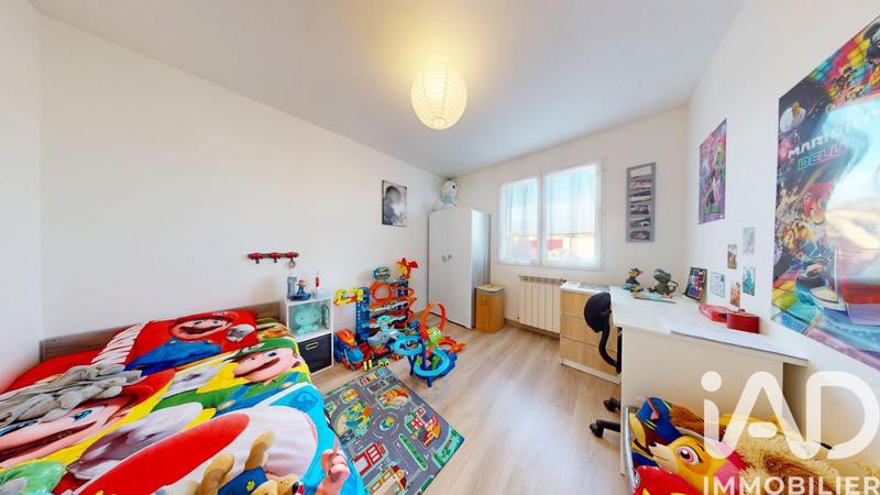 Maison - 80 m² - 5 pièces