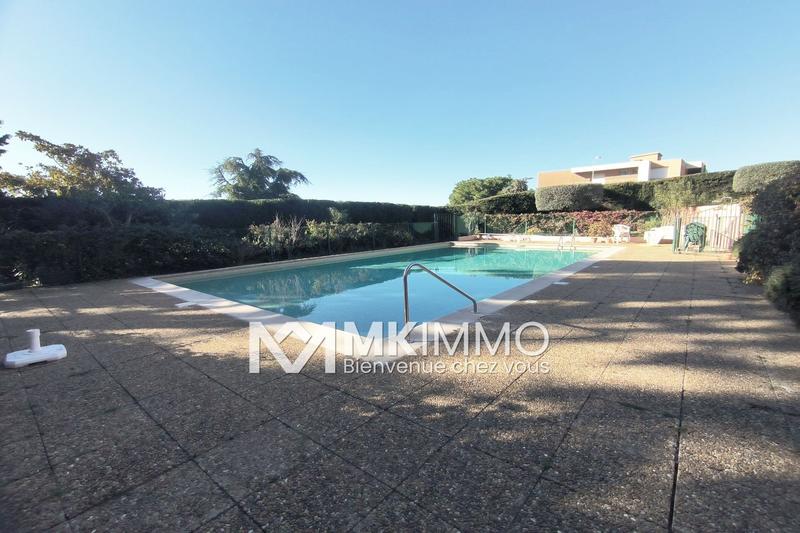 Appartement - 75 m² - 2 pièces