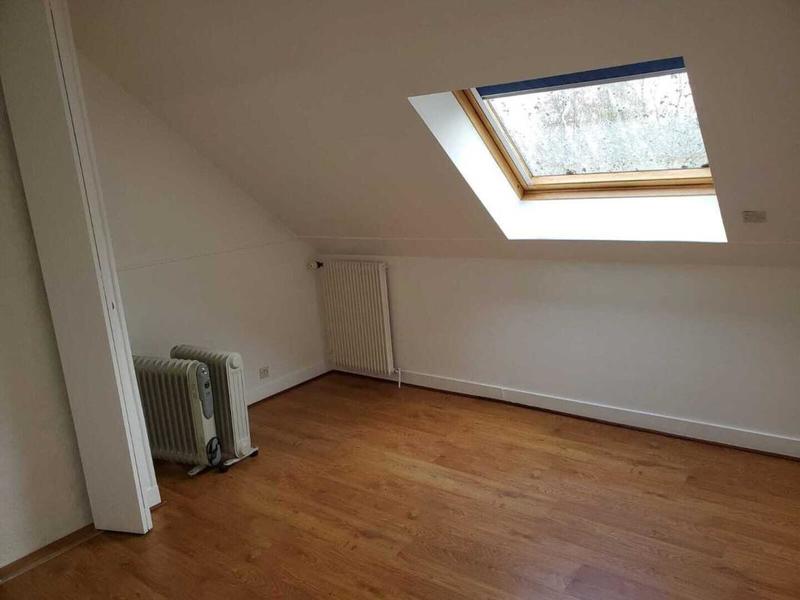 Maison - 186 m² - 8 pièces