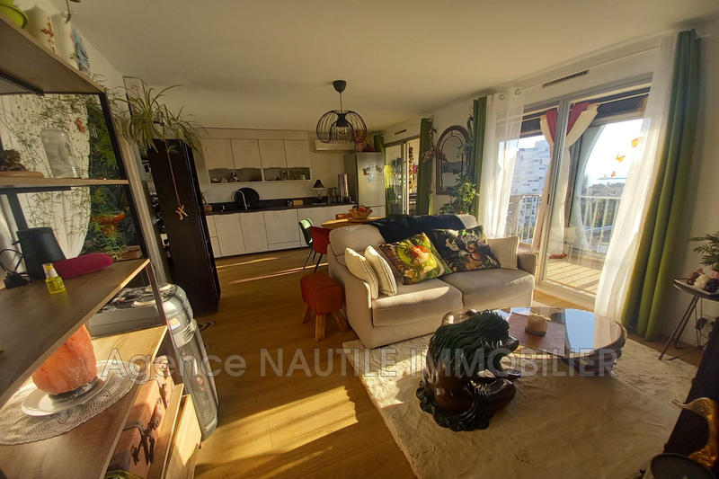 Appartement - 65 m² - 2 pièces