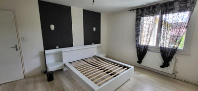 Maison - 207 m² - 5 pièces