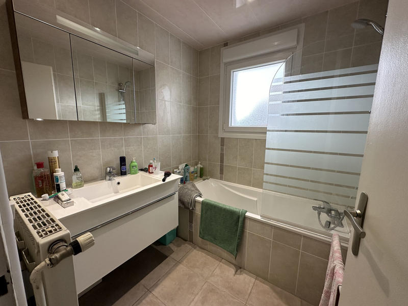 Maison - 110 m² - 6 pièces