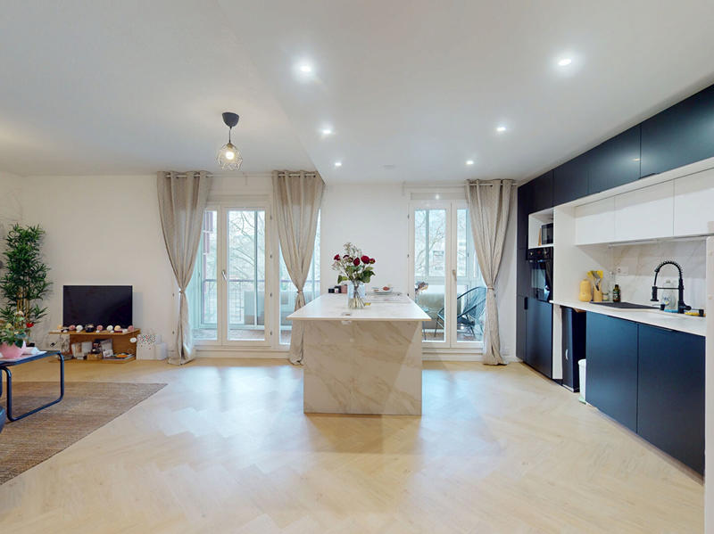 Appartement - 80 m² - 4 pièces