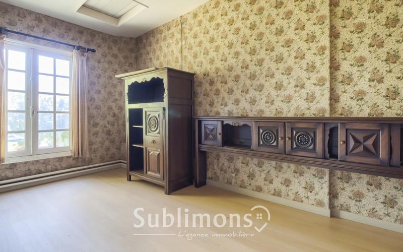 Maison ancienne - 199 m² - 9 pièces