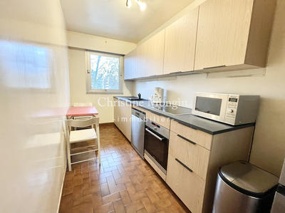 Appartement - 63 m² - 2 pièces