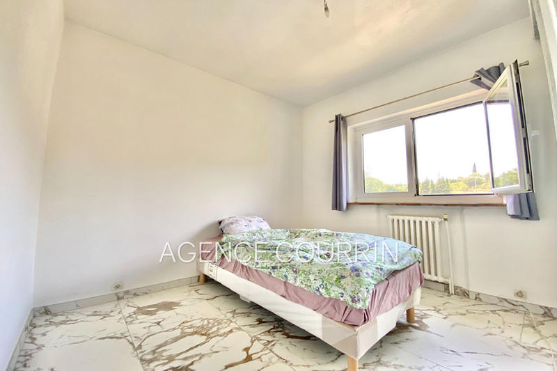 Maison - 194 m² - 6 pièces