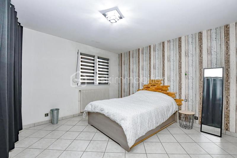 Maison ancienne - 200 m² - 8 pièces