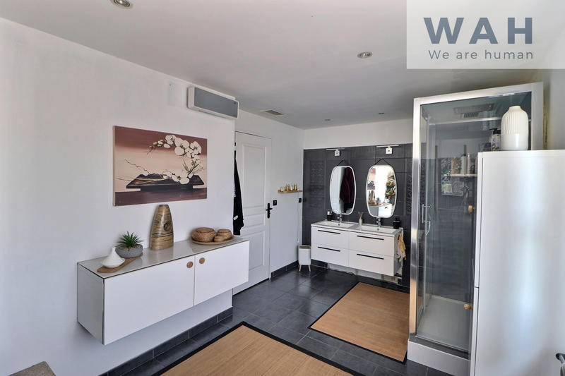 Villa - 132 m² - 5 pièces