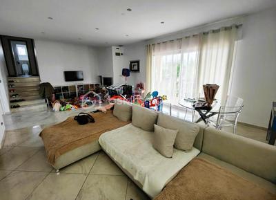 Villa - 156 m² - 6 pièces