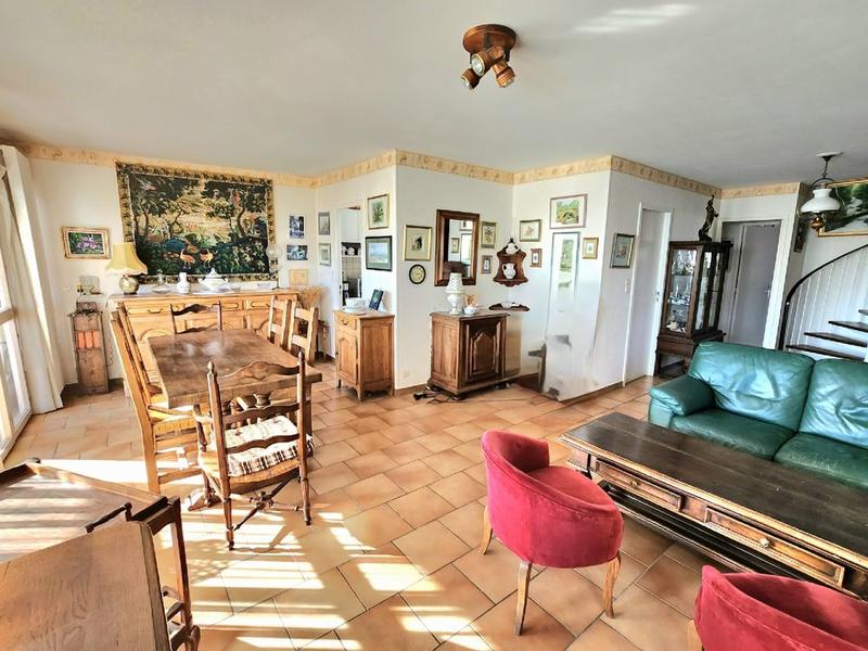 Duplex - 110 m² - 5 pièces