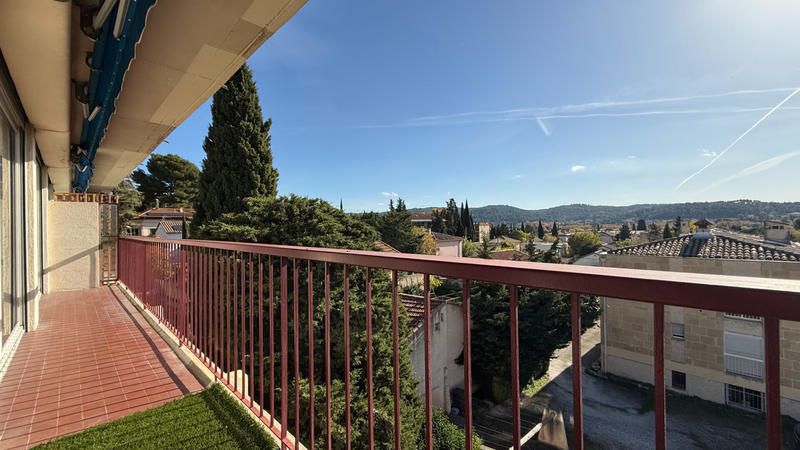 Appartement - 91 m² - 5 pièces