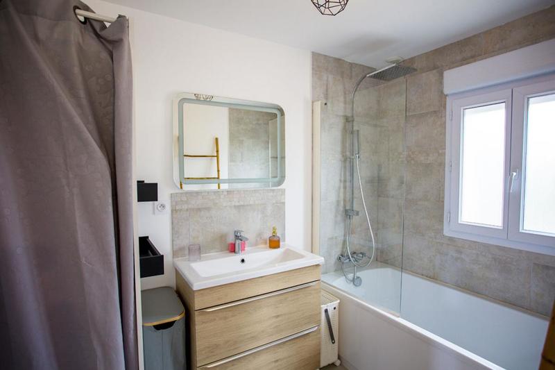 Maison - 70 m² - 3 pièces